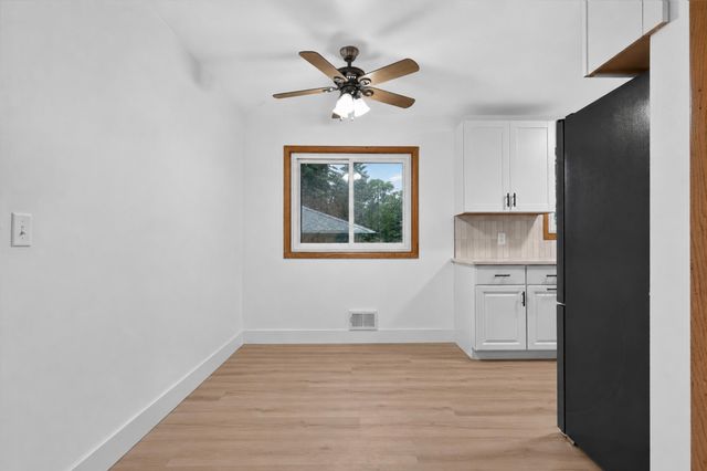 6231 France Avenue N, Brooklyn Center, MN 55429