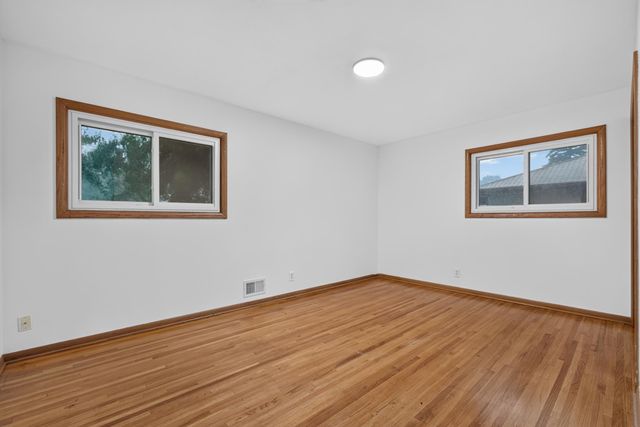 6231 France Avenue N, Brooklyn Center, MN 55429