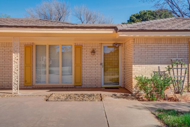 1601 E Crystal Lane, Brownfield, TX 79316