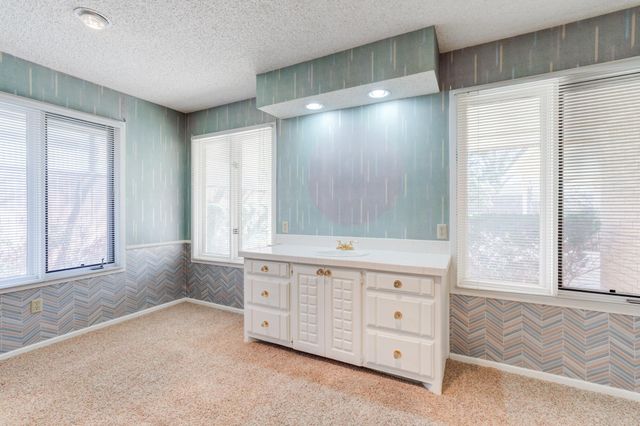 1601 E Crystal Lane, Brownfield, TX 79316