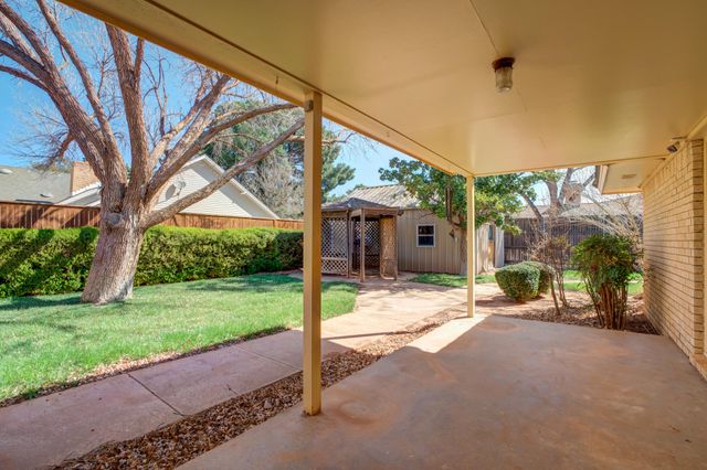 1601 E Crystal Lane, Brownfield, TX 79316