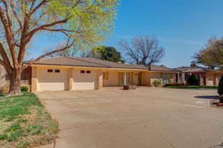 1601 E Crystal Lane, Brownfield, TX 79316