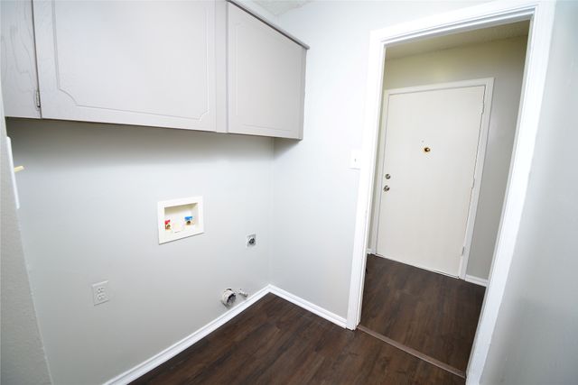 4713 S Fulton Place, Tulsa, OK 74135