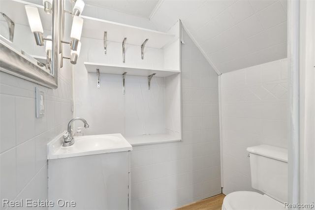 863 Harrison Boulevard, Lincoln Park, MI 48146