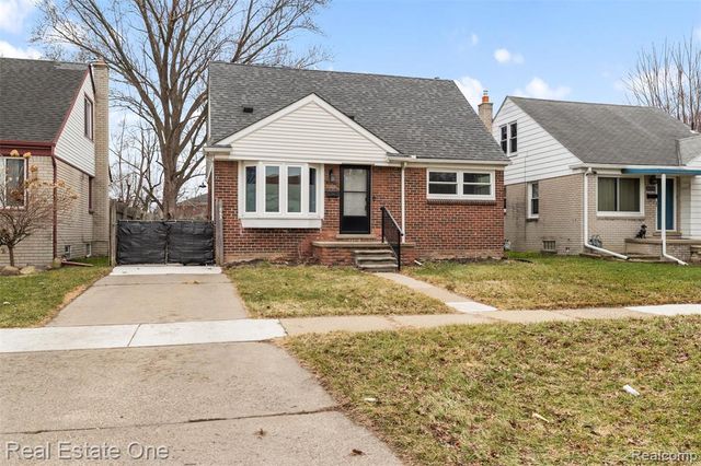863 Harrison Boulevard, Lincoln Park, MI 48146