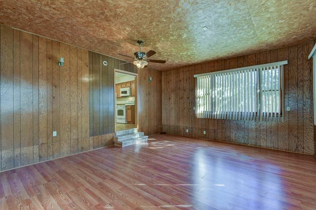 1708 Neihardt Street, Branson, MO 65616