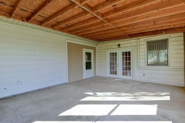 1708 Neihardt Street, Branson, MO 65616