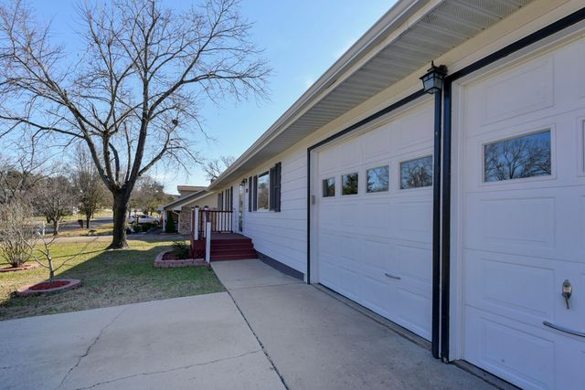 1708 Neihardt Street, Branson, MO 65616