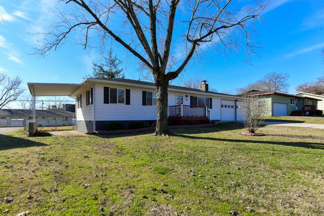 1708 Neihardt Street, Branson, MO 65616