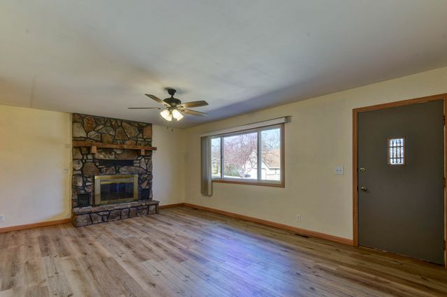 1708 Neihardt Street, Branson, MO 65616