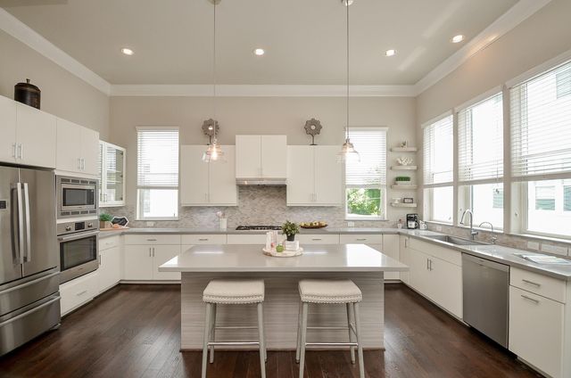 2936 Rusk Street, Houston, TX 77003