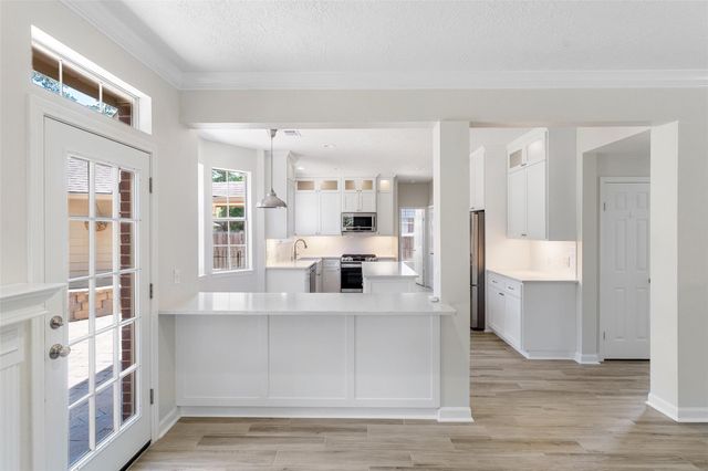 18 Hawkseye Place, The Woodlands, TX 77381