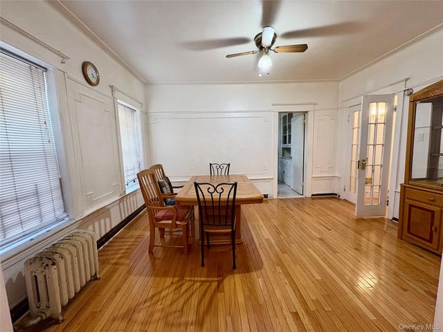 36 Eldert Lane 2nd Fl, Brooklyn, NY 11208