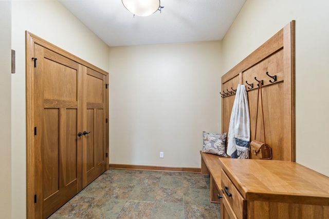 16958 Dynamic Drive, Lakeville, MN 55044