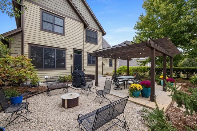 16958 Dynamic Drive, Lakeville, MN 55044