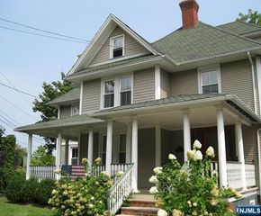 143 Union Street Ground floor, Ridgewood, NJ 07450