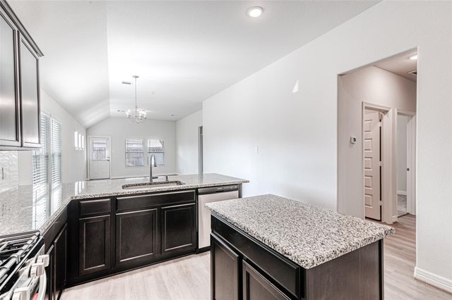 7431 Sail Hill Drive, Cypress, TX 77433