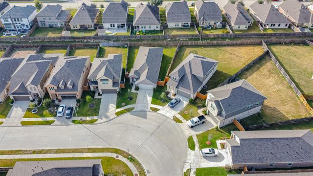 7431 Sail Hill Drive, Cypress, TX 77433