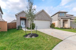 7431 Sail Hill Drive, Cypress, TX 77433