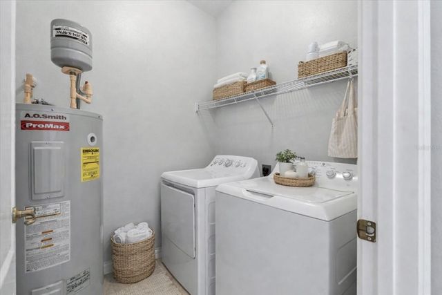 6356 SEDGEFORD DRIVE, Lakeland, FL 33811