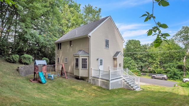 117 Bradley Ave, Haverhill, MA 01832