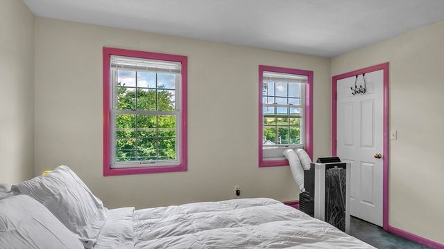 117 Bradley Ave, Haverhill, MA 01832