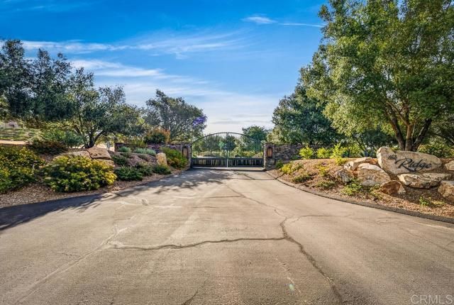 3066 Via Montevina, Fallbrook, CA 92028