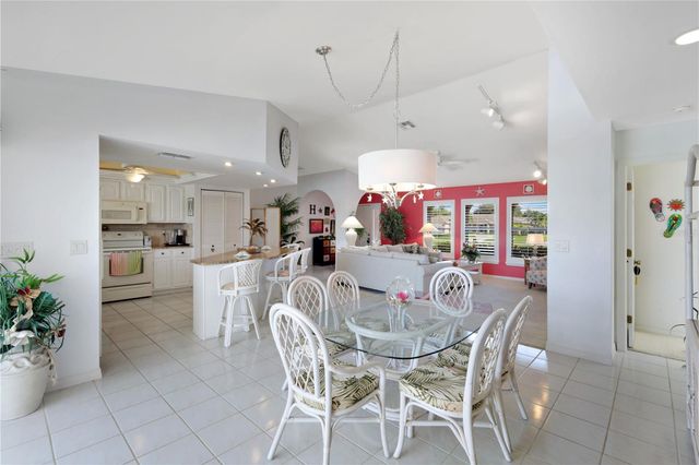 212 KAMAL PARKWAY, Cape Coral, FL 33904
