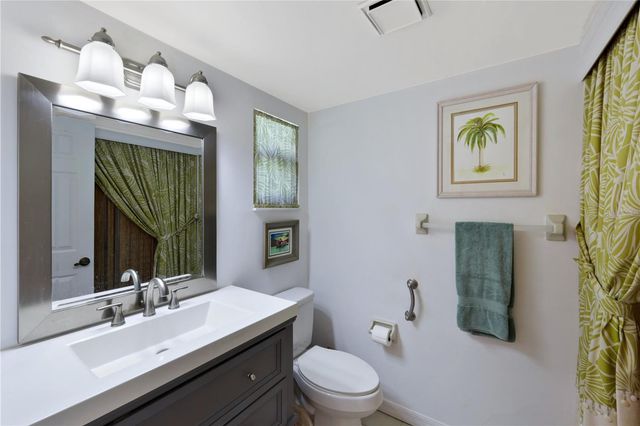 212 KAMAL PARKWAY, Cape Coral, FL 33904
