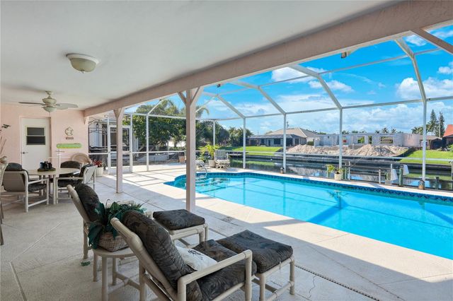212 KAMAL PARKWAY, Cape Coral, FL 33904