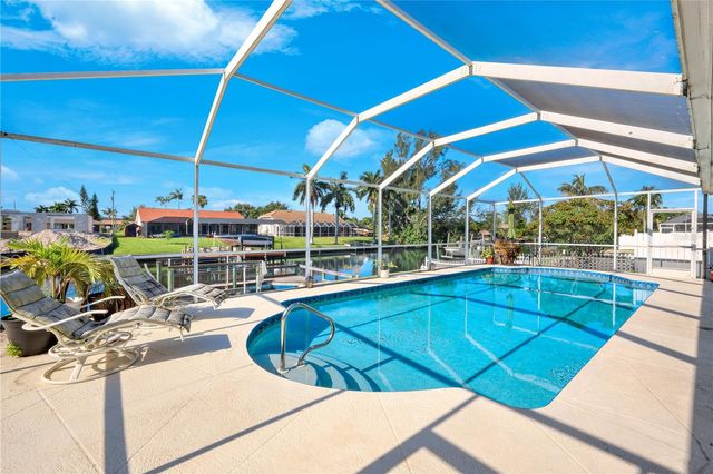 212 KAMAL PARKWAY, Cape Coral, FL 33904