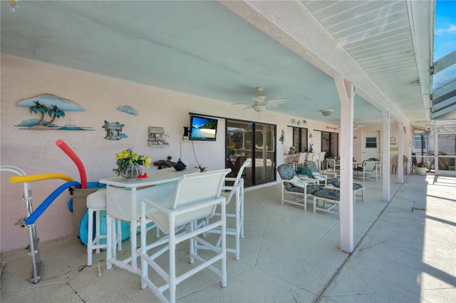 212 KAMAL PARKWAY, Cape Coral, FL 33904
