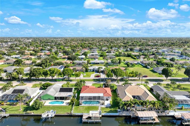 212 KAMAL PARKWAY, Cape Coral, FL 33904