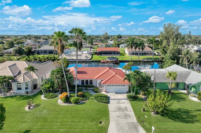 212 KAMAL PARKWAY, Cape Coral, FL 33904