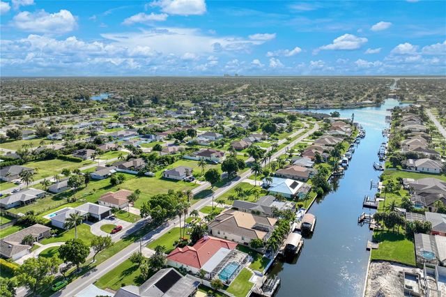 212 KAMAL PARKWAY, Cape Coral, FL 33904