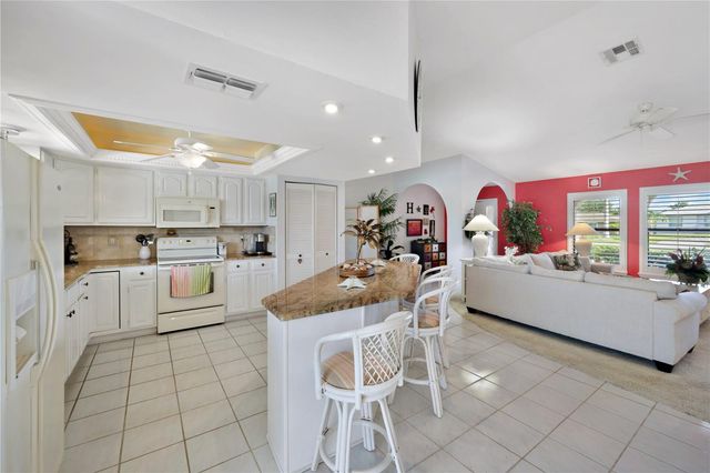 212 KAMAL PARKWAY, Cape Coral, FL 33904