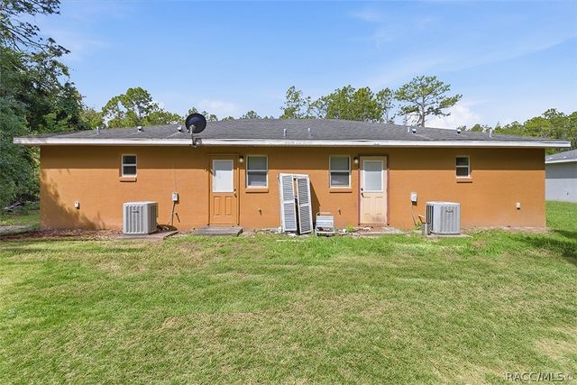 9261 N Peachtree Way, Citrus Springs, FL 34434