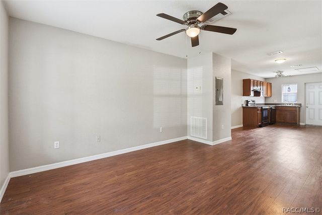 9261 N Peachtree Way, Citrus Springs, FL 34434