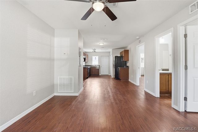 9261 N Peachtree Way, Citrus Springs, FL 34434