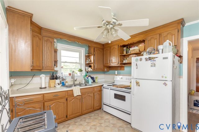 6319 Pole Green Rd, Mechanicsville, VA 23116