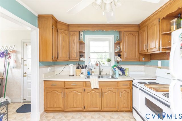 6319 Pole Green Rd, Mechanicsville, VA 23116