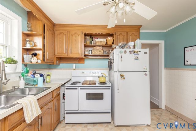 6319 Pole Green Rd, Mechanicsville, VA 23116