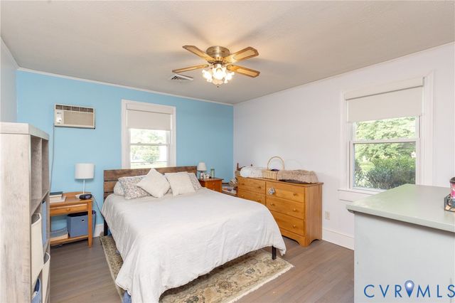 6319 Pole Green Rd, Mechanicsville, VA 23116