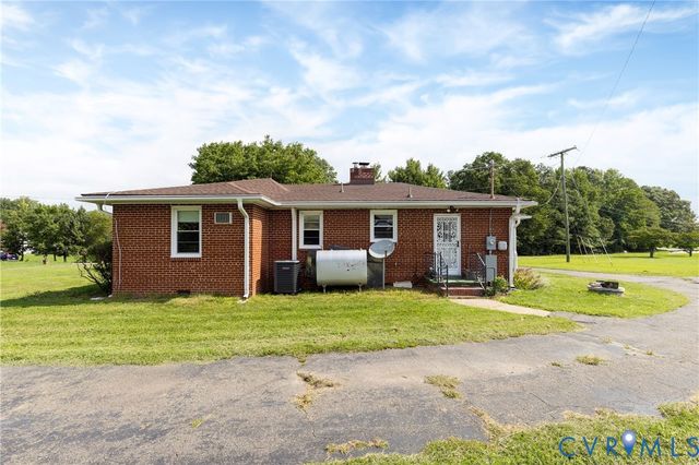 6319 Pole Green Rd, Mechanicsville, VA 23116
