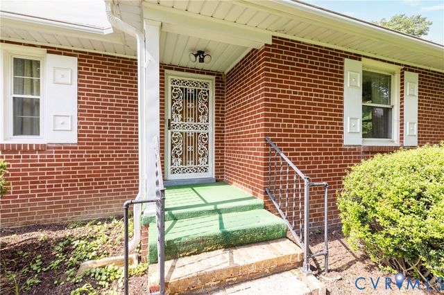 6319 Pole Green Rd, Mechanicsville, VA 23116