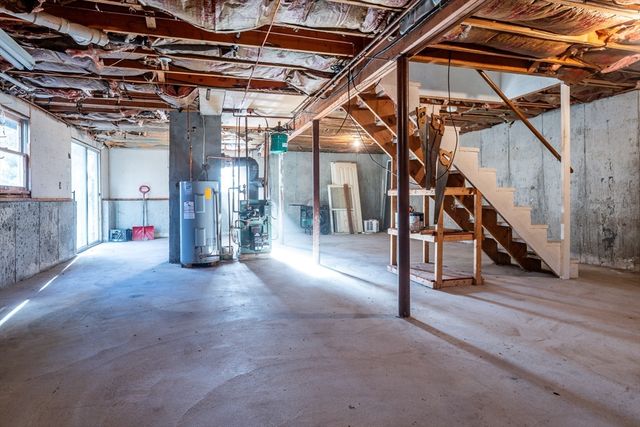 4 Lan Rd, Sandwich, MA 02563