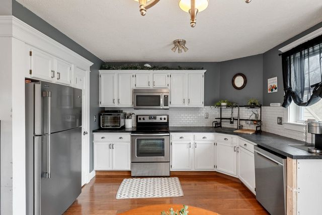 13 Cherry Tree Court, St. Albans City, VT 05478