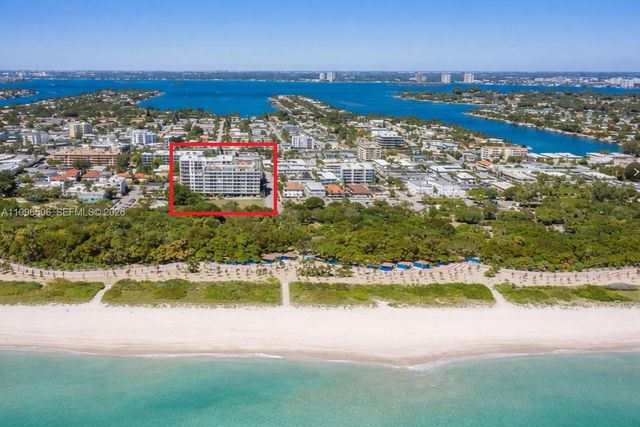 8233 Harding Ave 504, Miami Beach, FL 33141