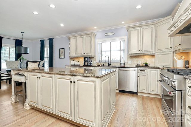 906 Colonial Drive, Albemarle, NC 28001