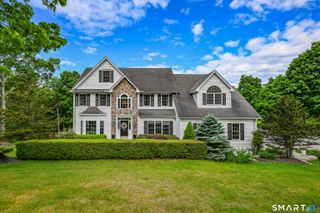 61 Silver Brook Lane, Woodbury, CT 06798